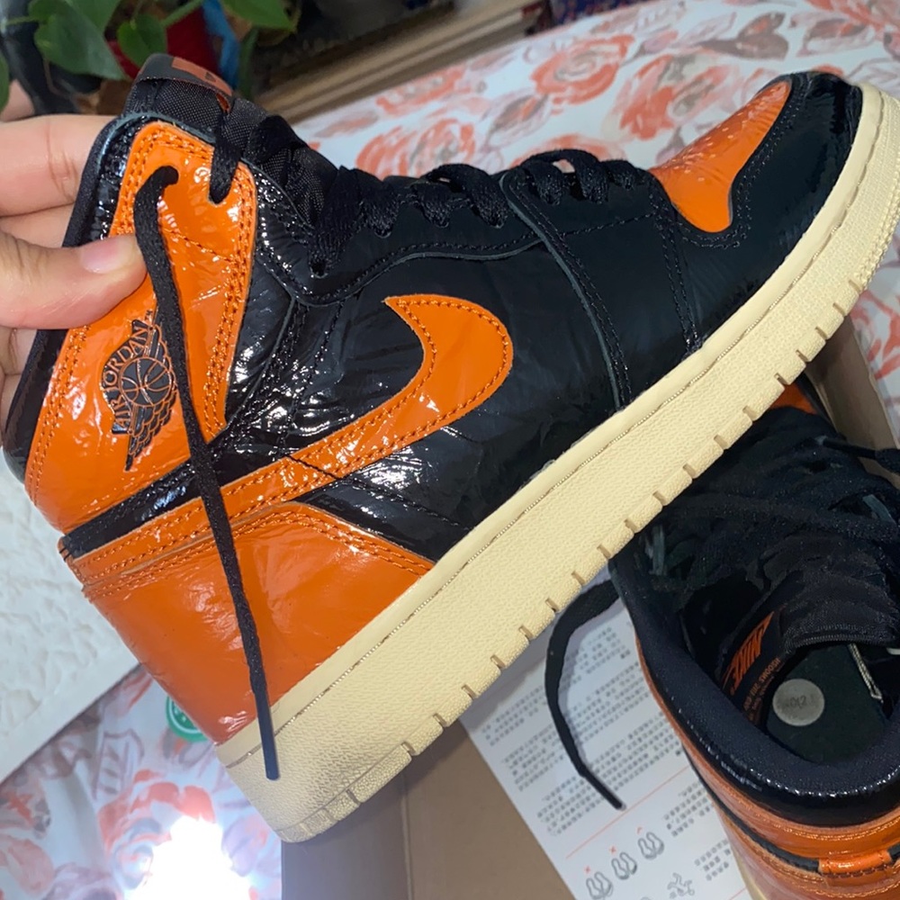 Air Jordan 1 Shattered Backboard